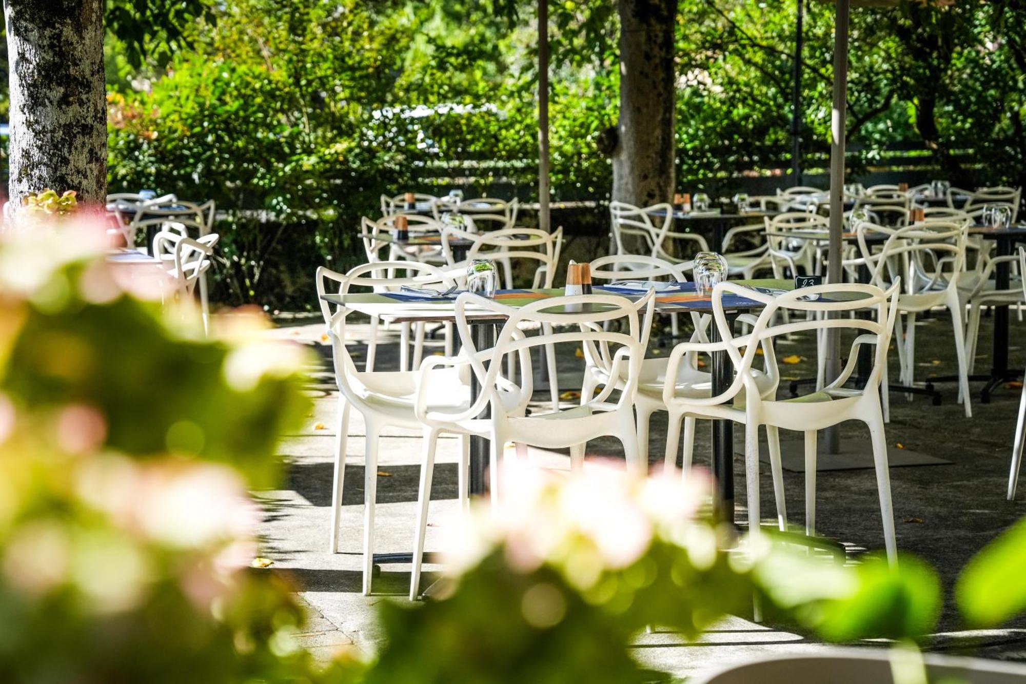 Logis Hotel & Restaurant Le Cadet De Gascogne Saint-Justin (Aquitaine) Exterior foto
